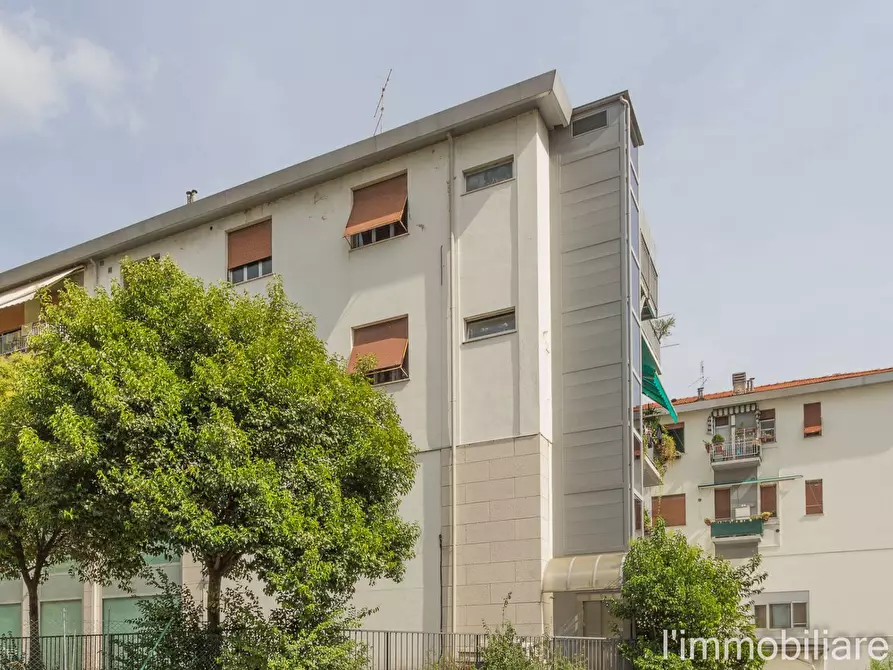 Immagine 25 di Appartamento in vendita  in Viale Colonnello Galliano 19 a Verona