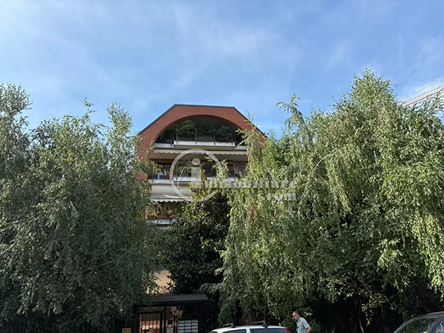 Immagine 12 di Ufficio in affitto  a Busto Arsizio