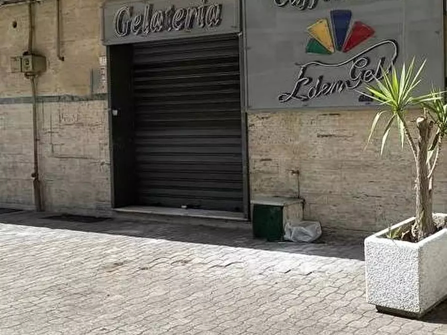 Immagine 7 di Negozio in affitto  in VIA SALVO D'ACQUISTO 27 a Caserta