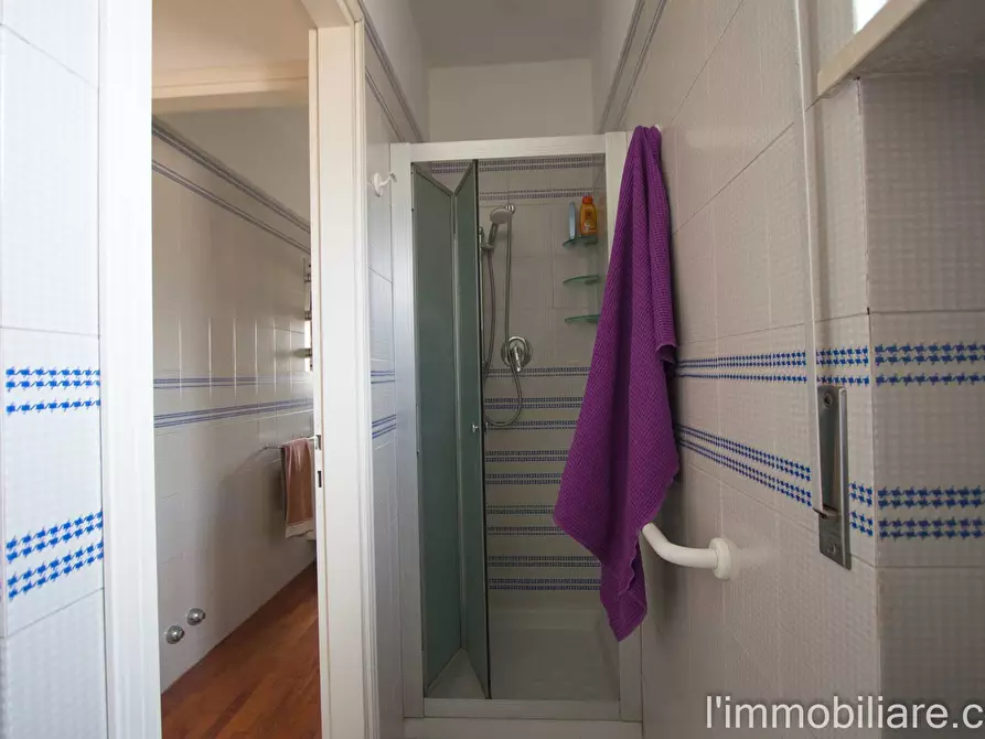 Immagine 12 di Camera in affitto  in Via Torrente Vecchio a Verona