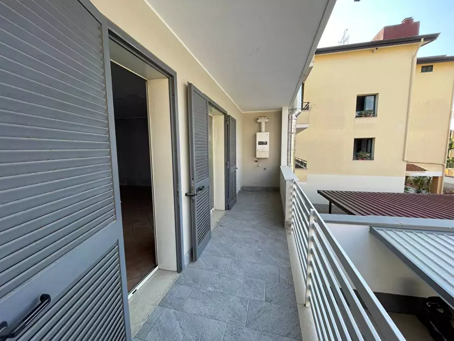 Immagine 22 di Ufficio in affitto  in Via Nazionale Appia 177 a Capodrise