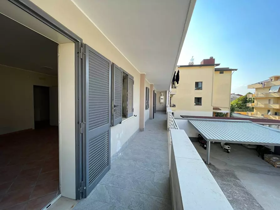 Immagine 21 di Ufficio in affitto  in Via Nazionale Appia 177 a Capodrise