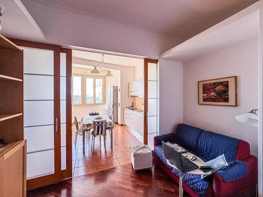 Immagine 2 di Appartamento in vendita  in Via Pigna 96 a Napoli