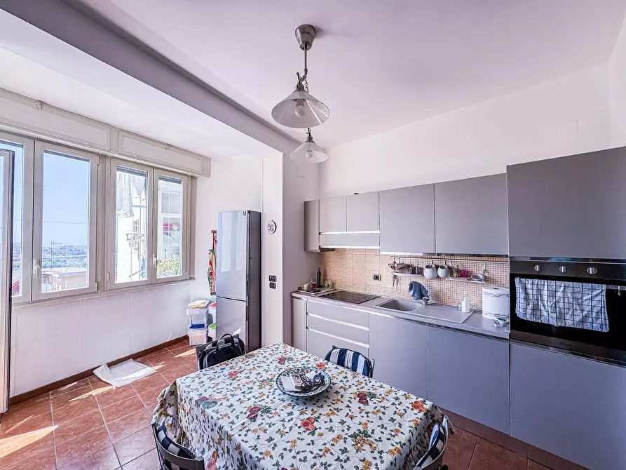 Immagine 5 di Appartamento in vendita  in Via Pigna 96 a Napoli