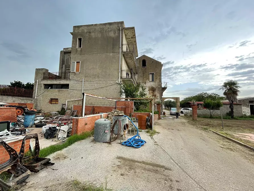 Immagine 32 di Terreno agricolo in vendita  in Via Lima a Maddaloni