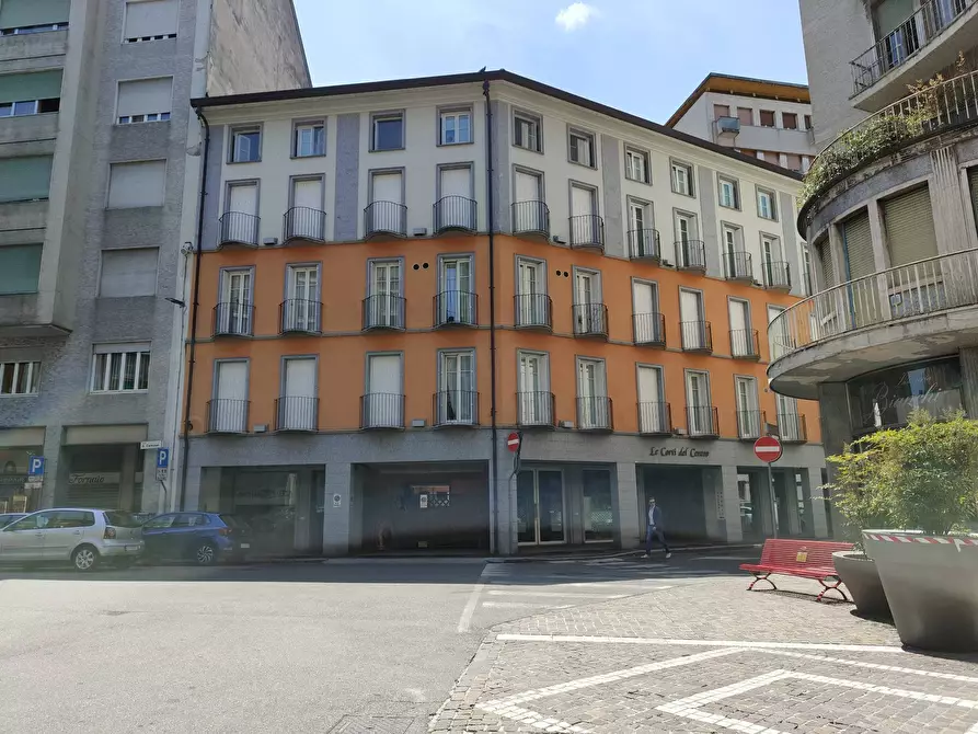 Immagine 18 di Appartamento in vendita  in Largo Camussi 8 a Gallarate