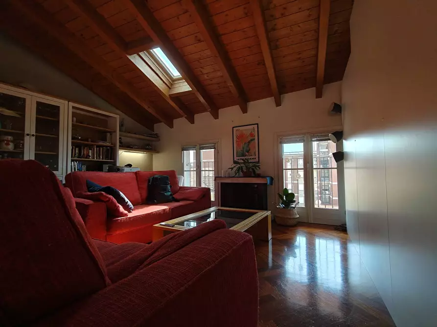 Immagine 5 di Appartamento in vendita  in Largo Camussi 8 a Gallarate