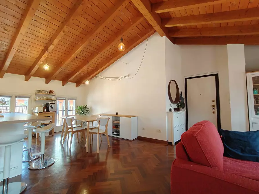 Immagine 7 di Appartamento in vendita  in Largo Camussi 8 a Gallarate