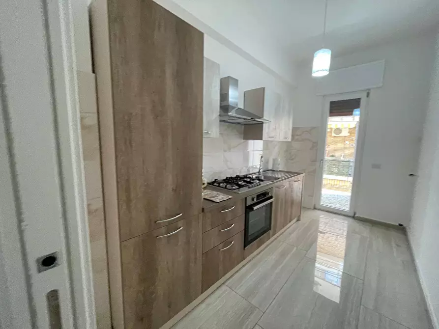 Immagine 36 di Appartamento in vendita  in via Cesare Battisti a Caserta