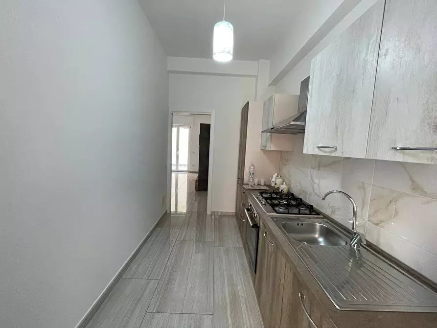 Immagine 38 di Appartamento in vendita  in via Cesare Battisti a Caserta