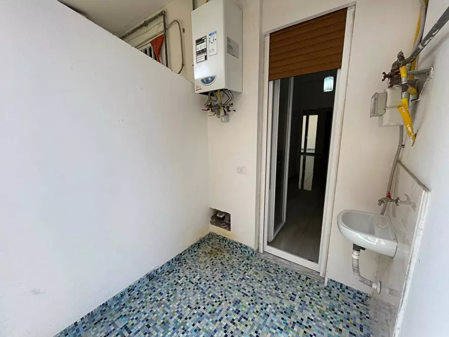 Immagine 39 di Appartamento in vendita  in via Cesare Battisti a Caserta