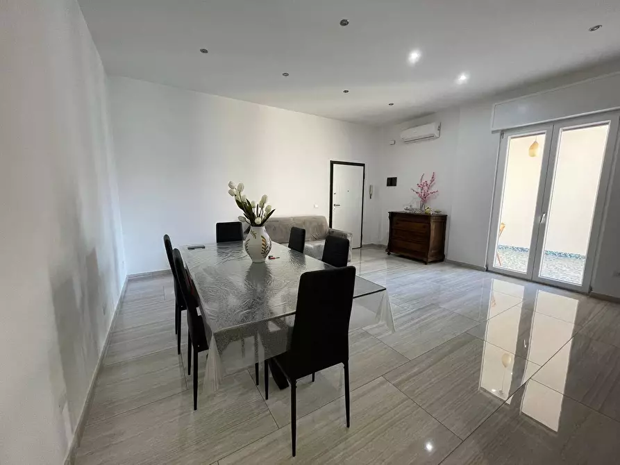 Immagine 9 di Appartamento in vendita  in via Cesare Battisti a Caserta