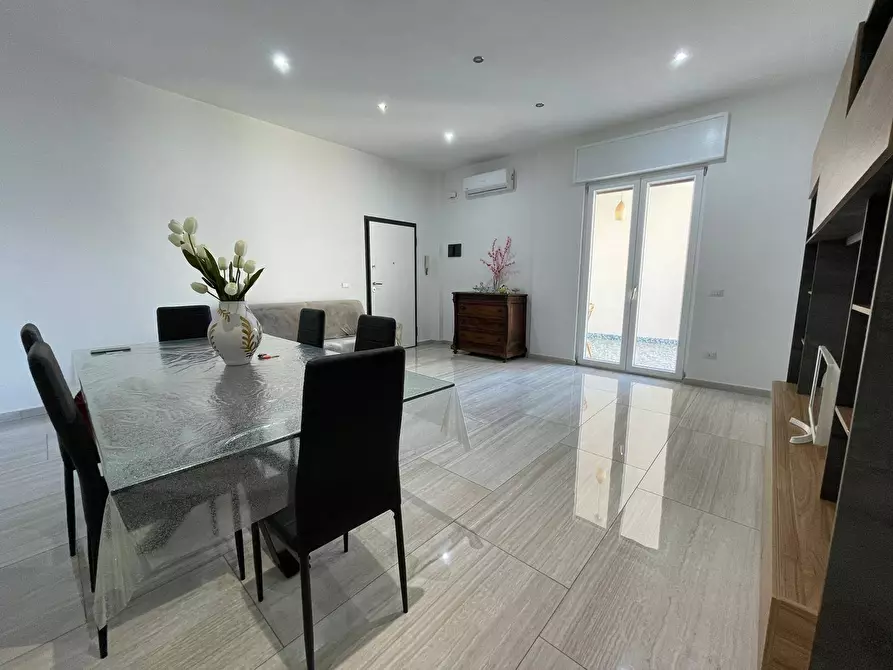 Immagine 10 di Appartamento in vendita  in via Cesare Battisti a Caserta