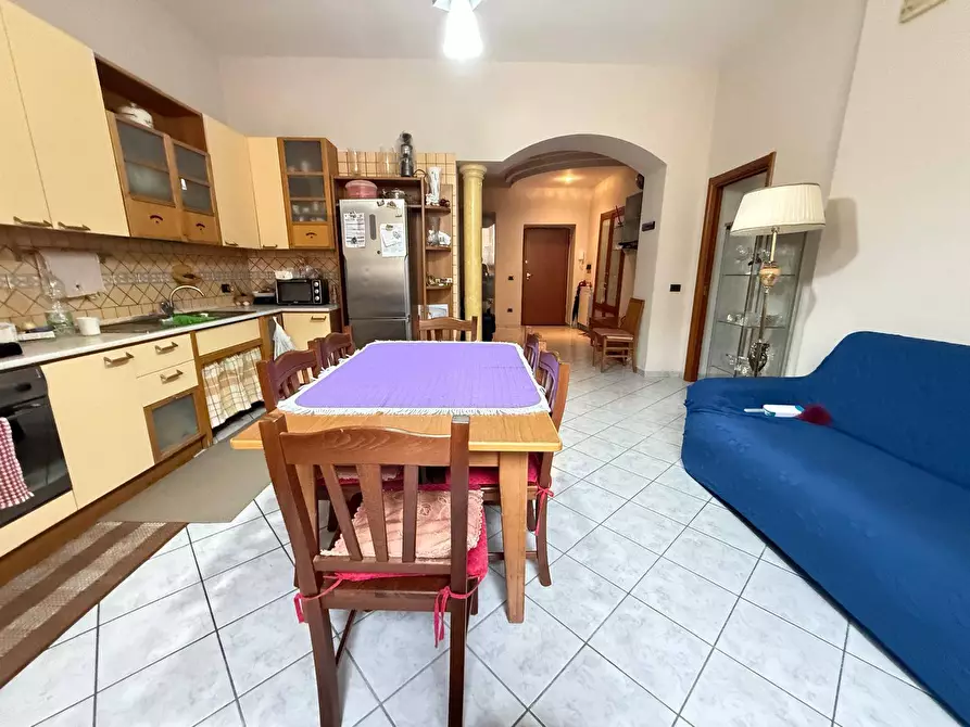 Immagine 5 di Appartamento in vendita  in Via San Carlo 107 a Caserta