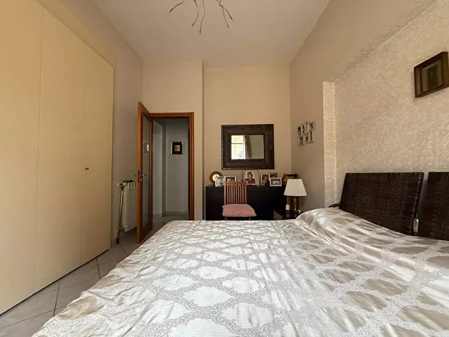 Immagine 13 di Appartamento in vendita  in Via San Carlo 107 a Caserta