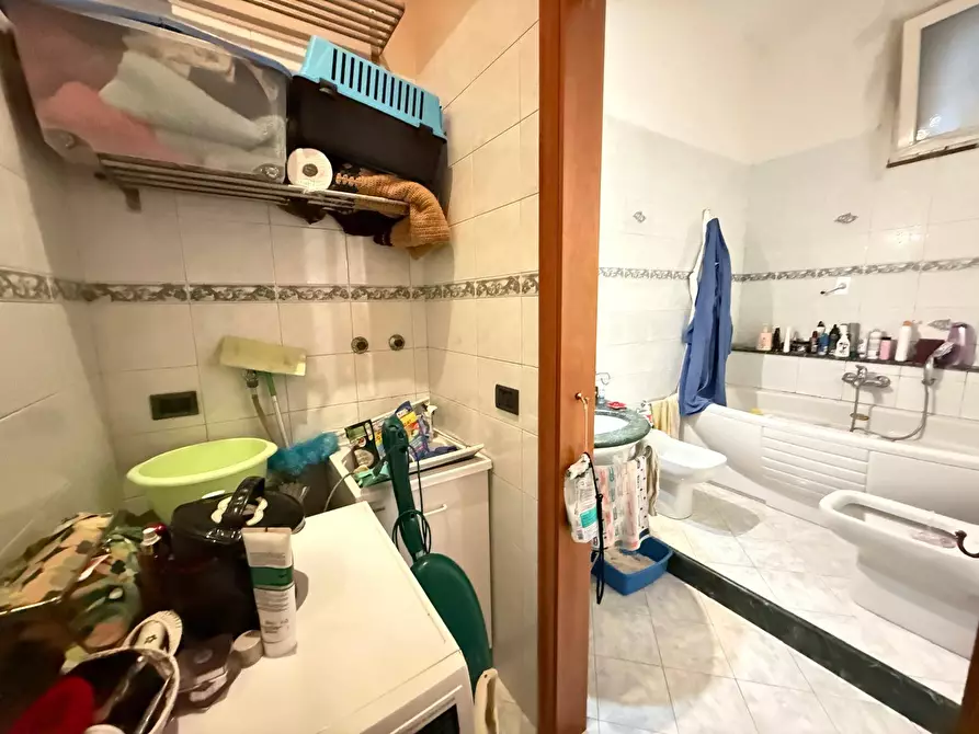 Immagine 15 di Appartamento in vendita  in Via San Carlo 107 a Caserta