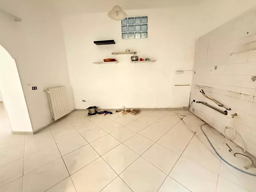 Immagine 14 di Appartamento in affitto  in Via dei Giardini 33/18 a Caserta