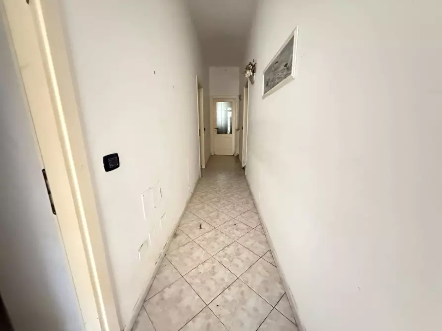 Immagine 16 di Appartamento in vendita  in via dei giardini 33/18 a Caserta