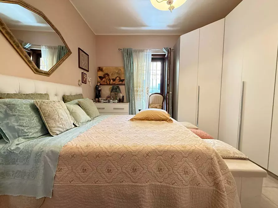 Immagine 16 di Appartamento in vendita  in Via Pasquale Tenga 74 a Caserta