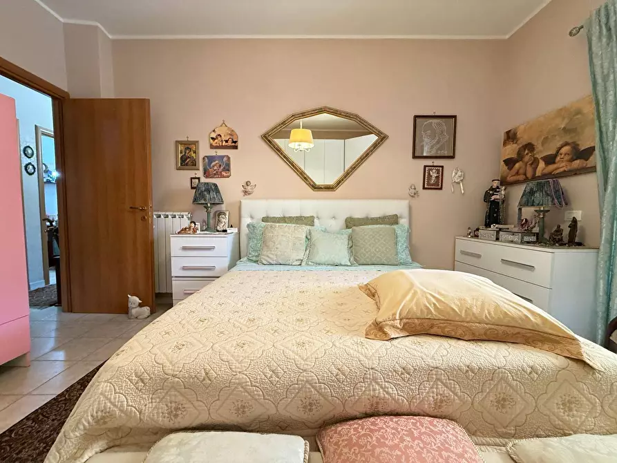 Immagine 17 di Appartamento in vendita  in Via Pasquale Tenga 74 a Caserta