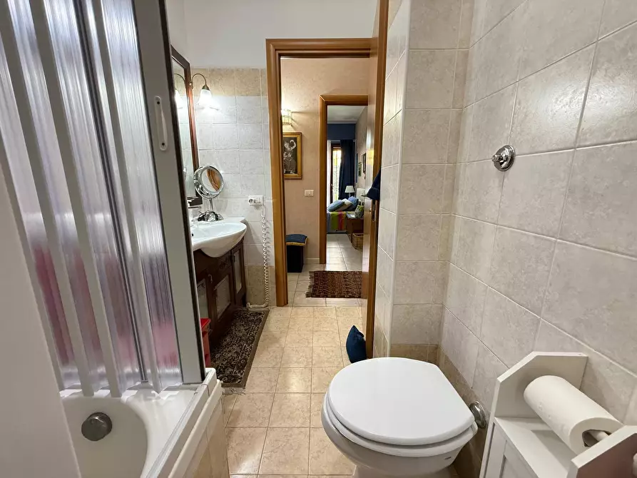 Immagine 27 di Appartamento in vendita  in Via Pasquale Tenga 74 a Caserta