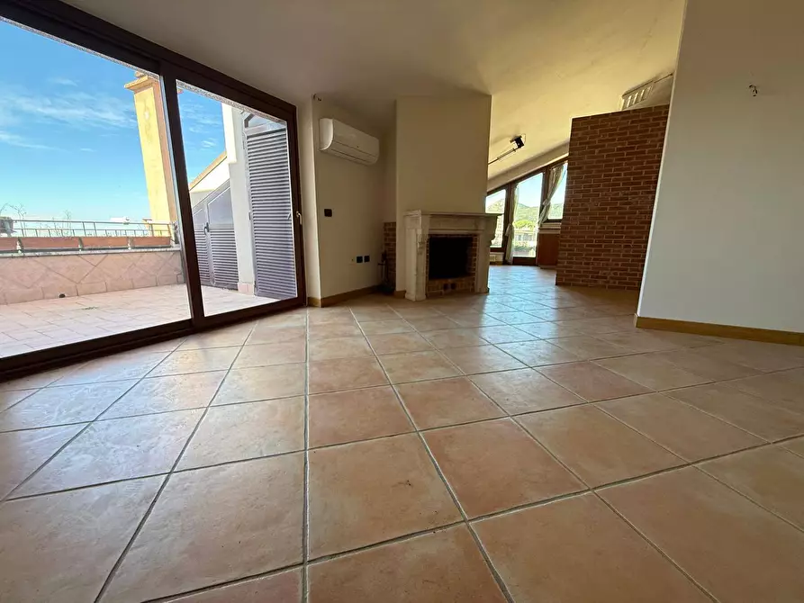 Immagine 1 di Appartamento in vendita  in Via Iannelli 33 a Caserta