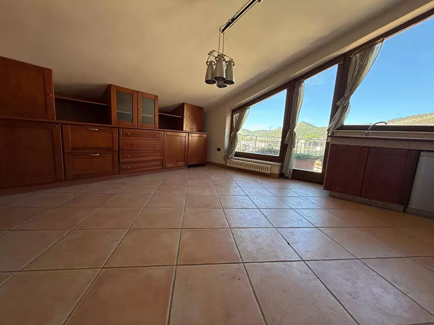 Immagine 18 di Appartamento in vendita  in Via Iannelli 33 a Caserta