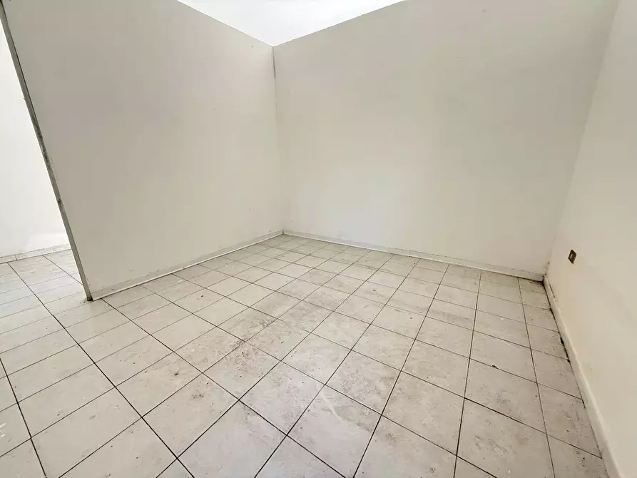 Immagine 10 di Appartamento in vendita  in Via San Donato 28 a Caserta