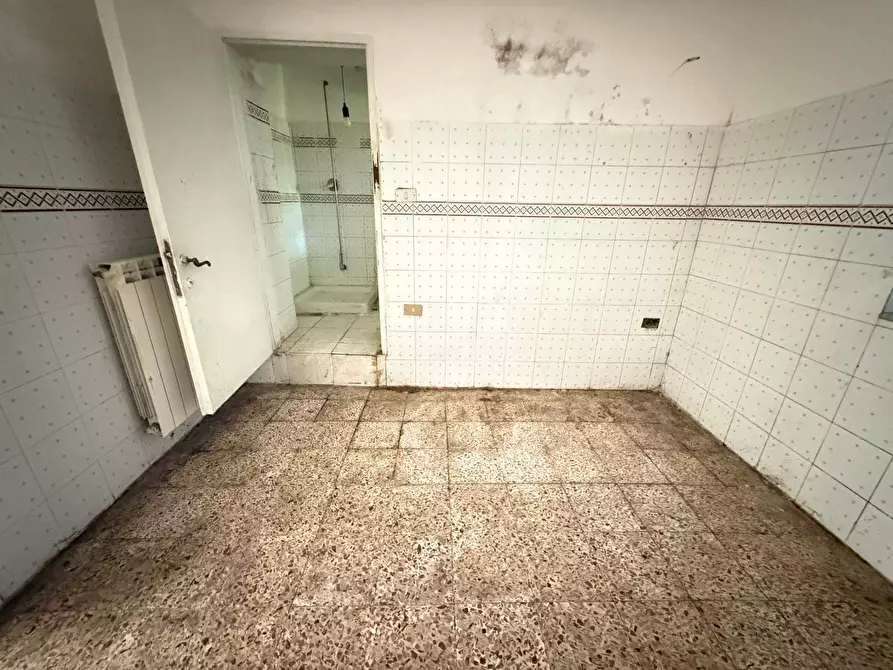 Immagine 17 di Appartamento in vendita  in Via San Donato 28 a Caserta