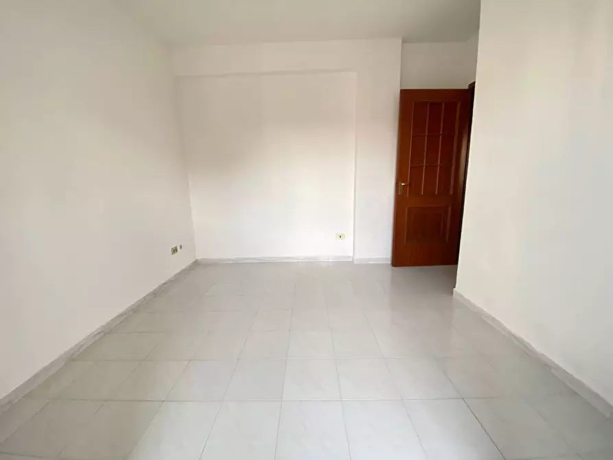 Immagine 27 di Appartamento in vendita  in via Tescione 81 a Caserta