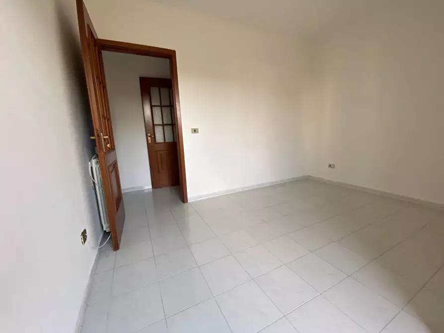 Immagine 28 di Appartamento in vendita  in via Tescione 81 a Caserta