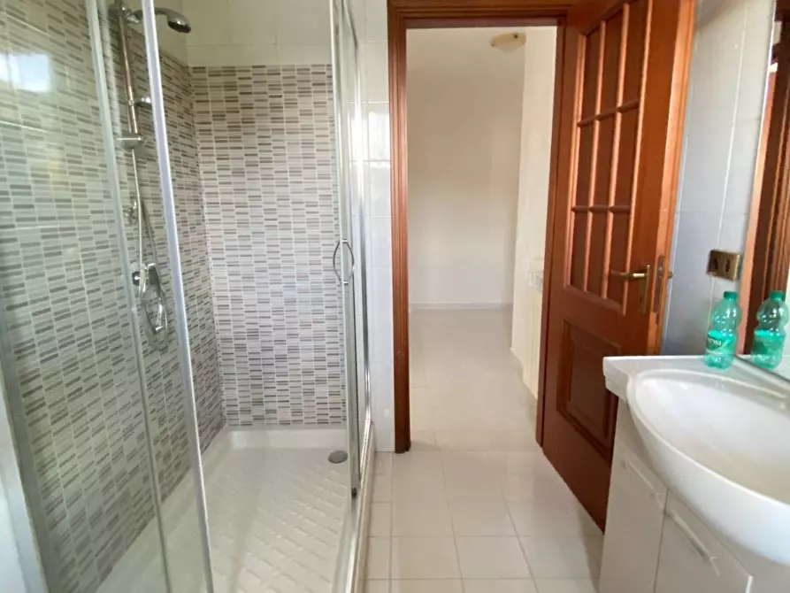 Immagine 35 di Appartamento in vendita  in via Tescione 81 a Caserta