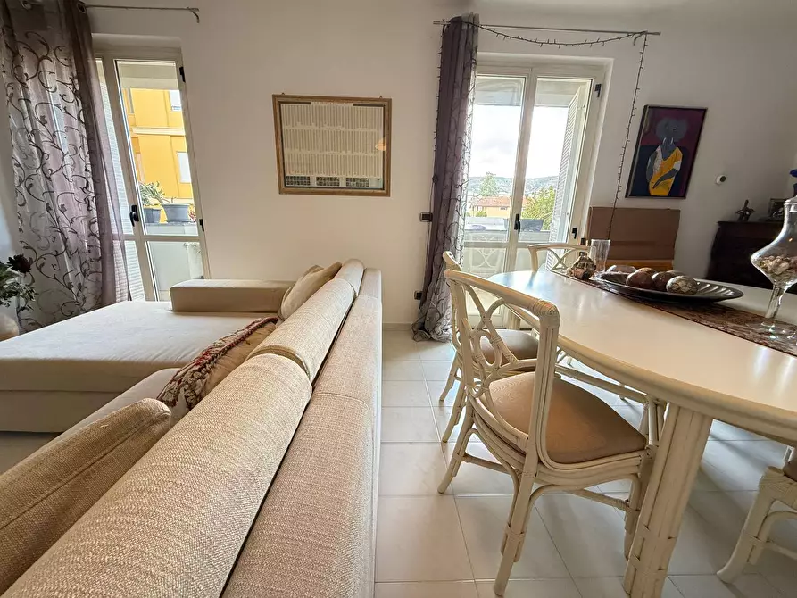 Immagine 7 di Appartamento in vendita  in via Tescione 81 a Caserta