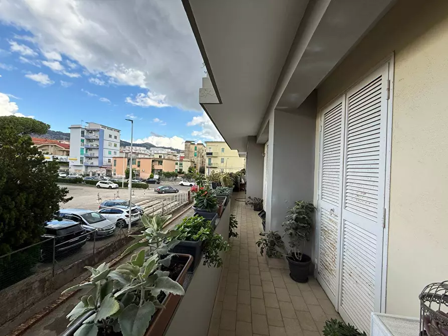 Immagine 46 di Appartamento in vendita  in via Tescione 81 a Caserta