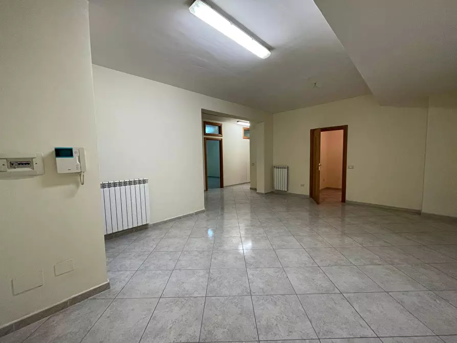 Immagine 6 di Magazzino in affitto  in Via P.Musone 2 a Capodrise