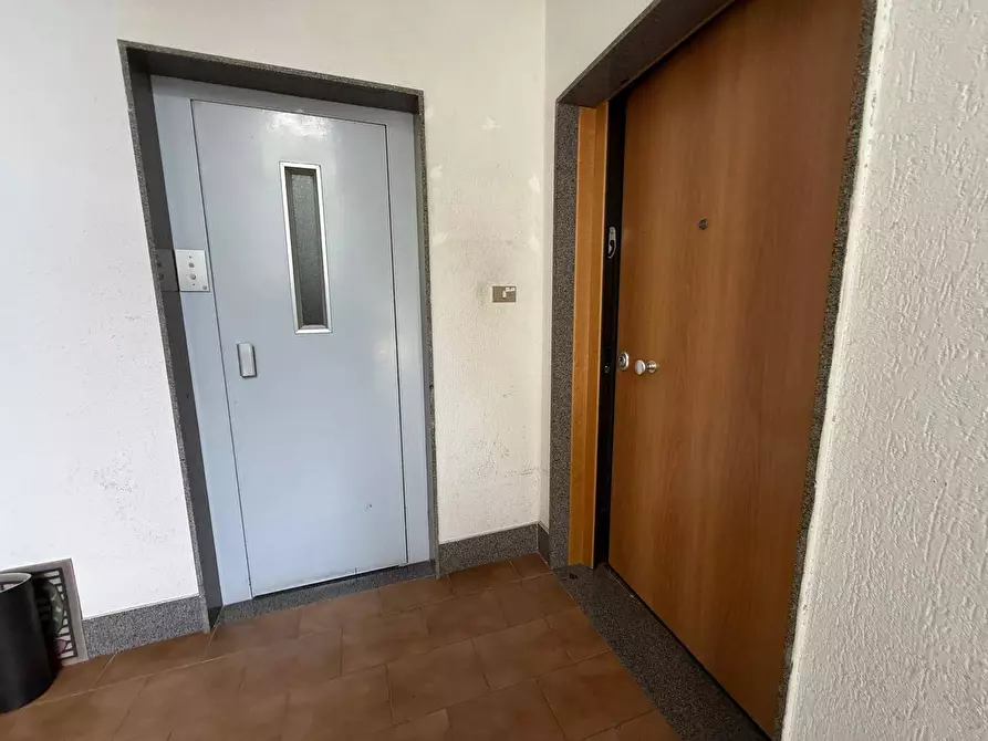 Immagine 49 di Appartamento in vendita  in via Don Gangi 19 a Caserta