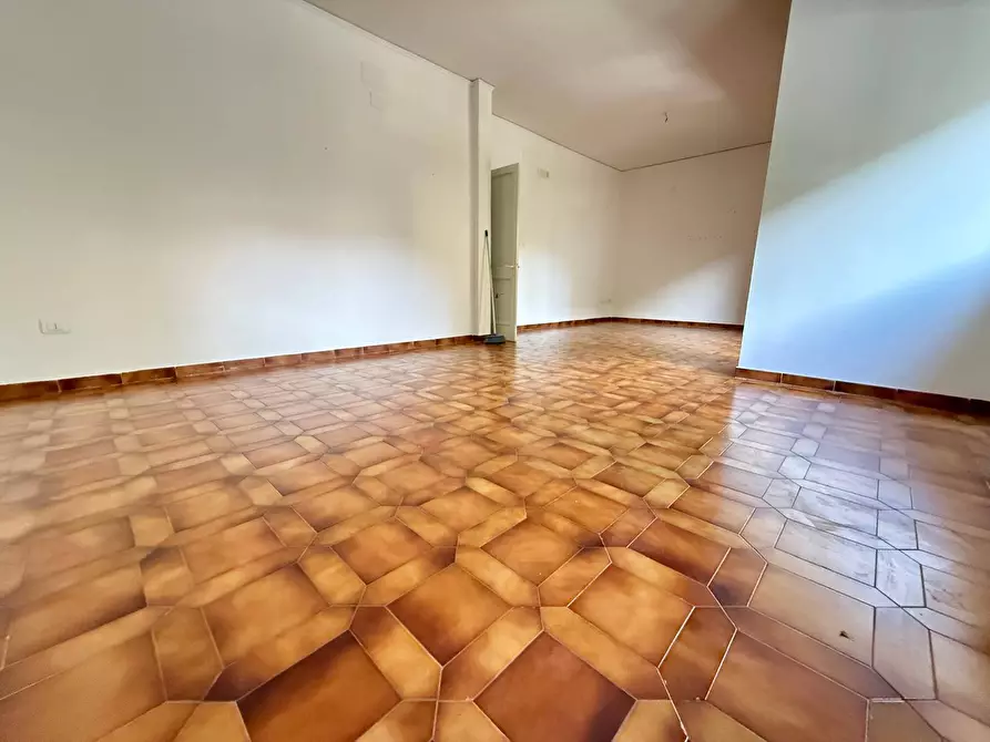 Immagine 5 di Appartamento in vendita  in via Don Gangi 19 a Caserta