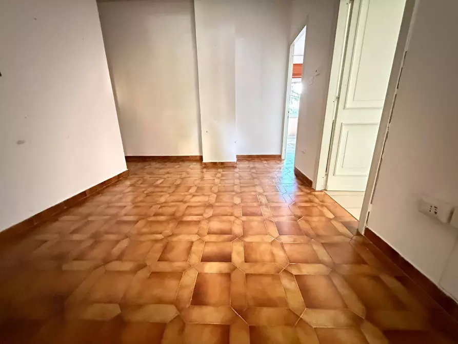 Immagine 8 di Appartamento in vendita  in via Don Gangi 19 a Caserta