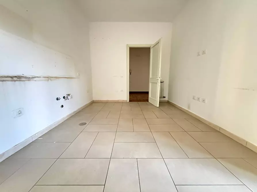 Immagine 11 di Appartamento in vendita  in via Don Gangi 19 a Caserta