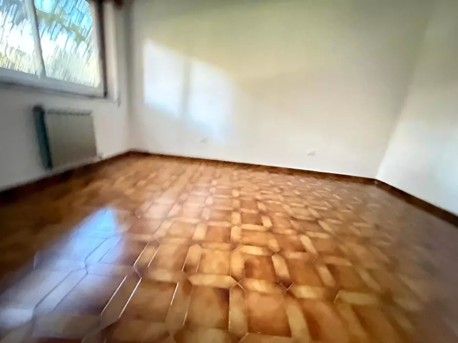 Immagine 38 di Appartamento in vendita  in via Don Gangi 19 a Caserta