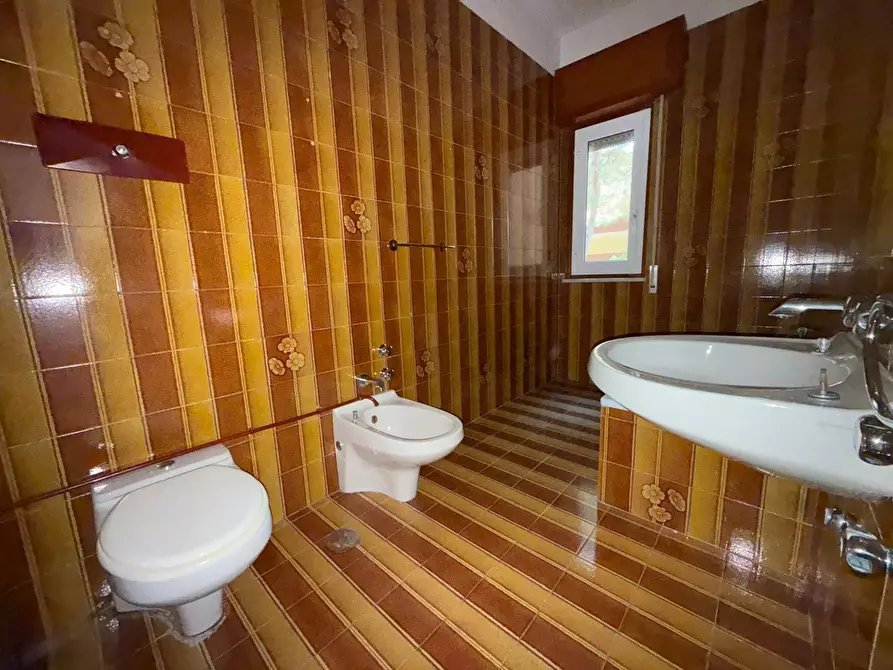 Immagine 41 di Appartamento in vendita  in via Don Gangi 19 a Caserta