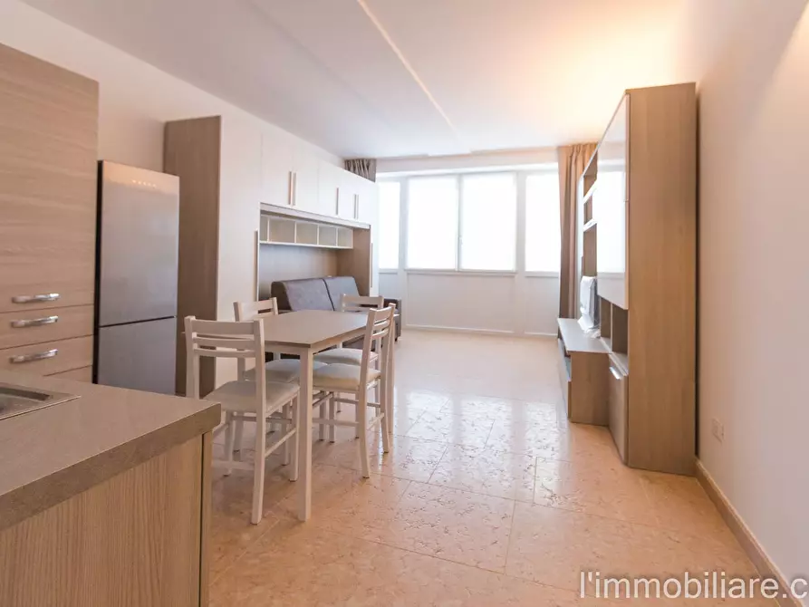 Immagine 2 di Appartamento in affitto  in Via Antonio Milani 11a a Verona