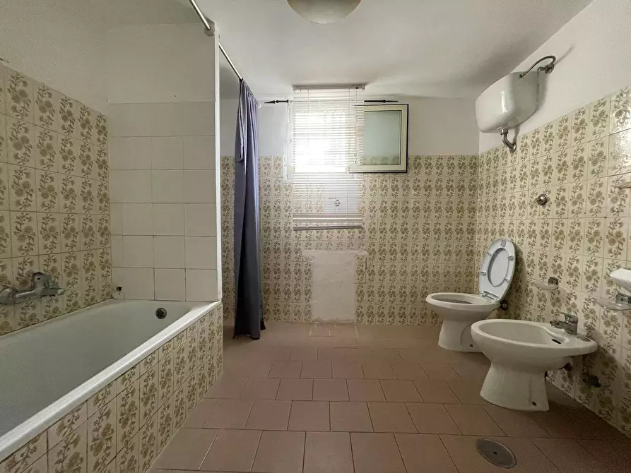 Immagine 17 di Appartamento in vendita  in Via Ponte a Caserta