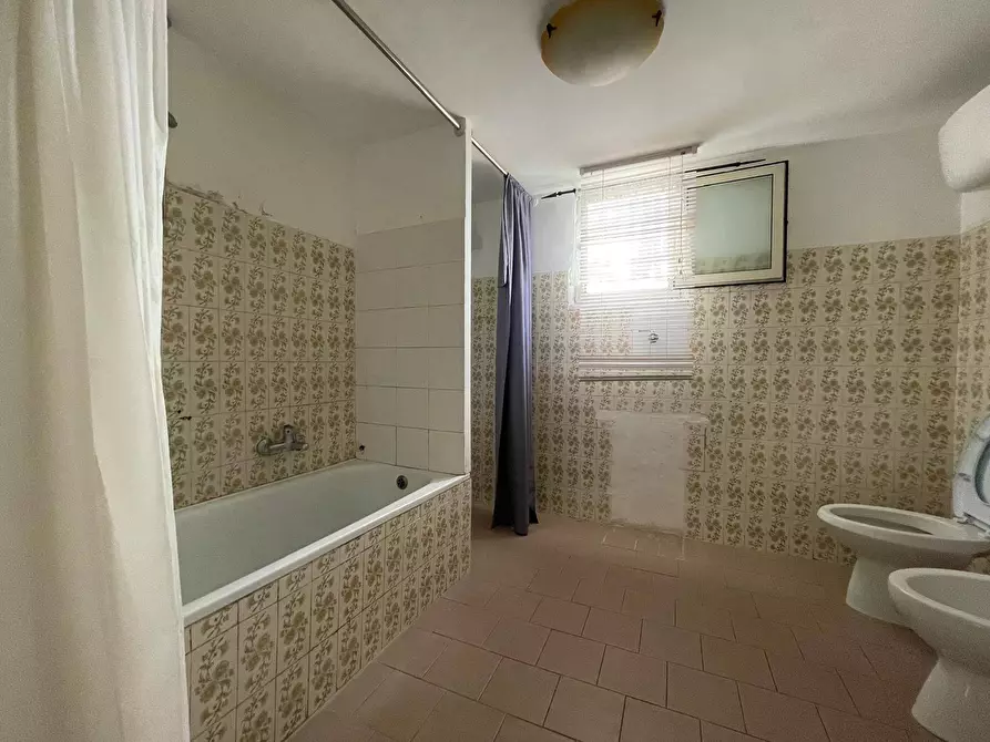 Immagine 18 di Appartamento in vendita  in Via Ponte a Caserta