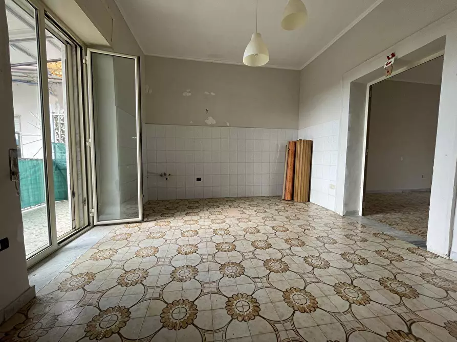 Immagine 16 di Appartamento in vendita  in Via Ponte a Caserta