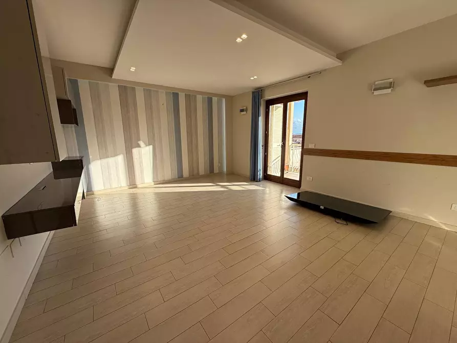 Immagine 4 di Multiproprietà in affitto  in Viale Abramo Lincoln 288 a Caserta