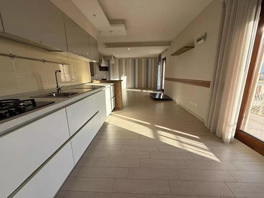 Immagine 24 di Multiproprietà in affitto  in Viale Abramo Lincoln 288 a Caserta