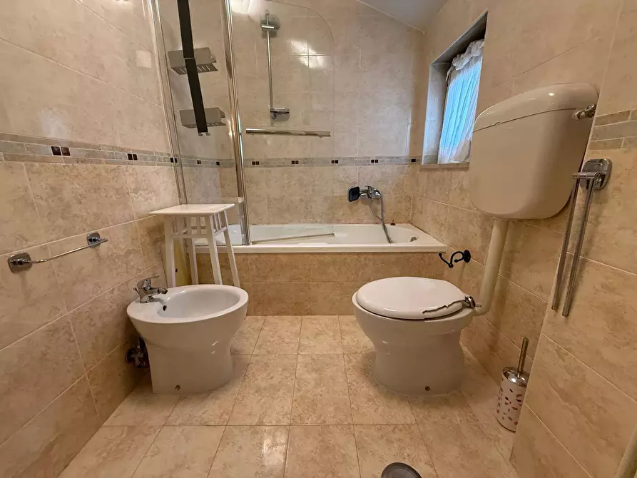 Immagine 26 di Multiproprietà in affitto  in Viale Abramo Lincoln 288 a Caserta