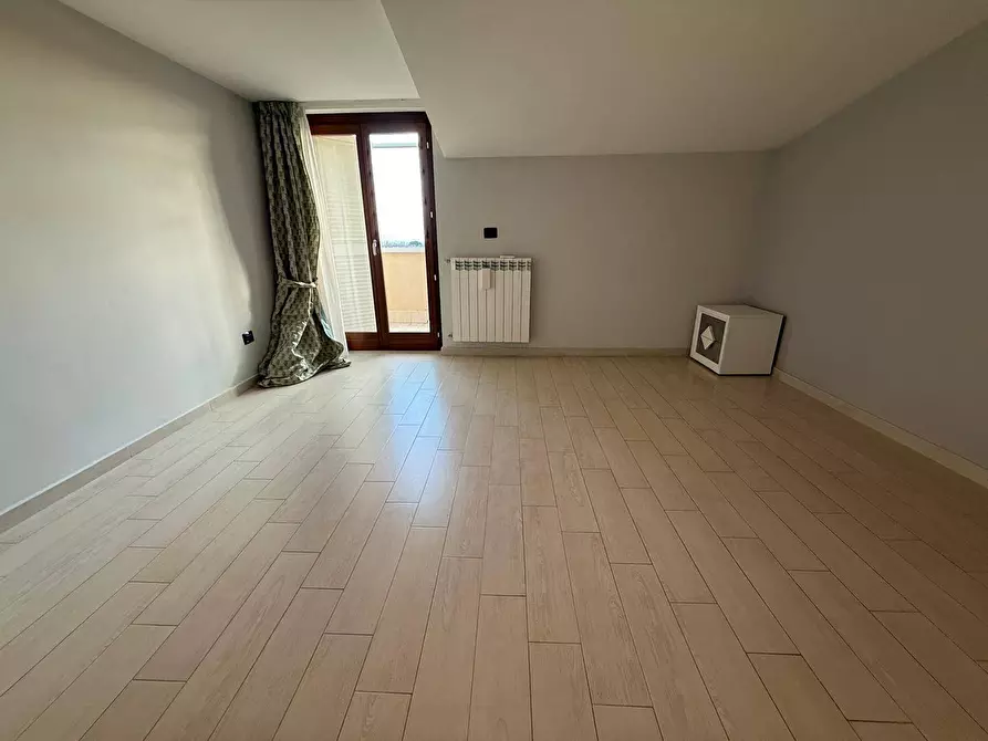 Immagine 28 di Multiproprietà in affitto  in Viale Abramo Lincoln 288 a Caserta