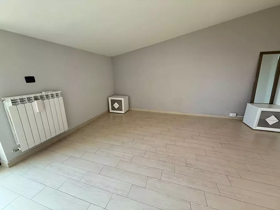 Immagine 30 di Multiproprietà in affitto  in Viale Abramo Lincoln 288 a Caserta